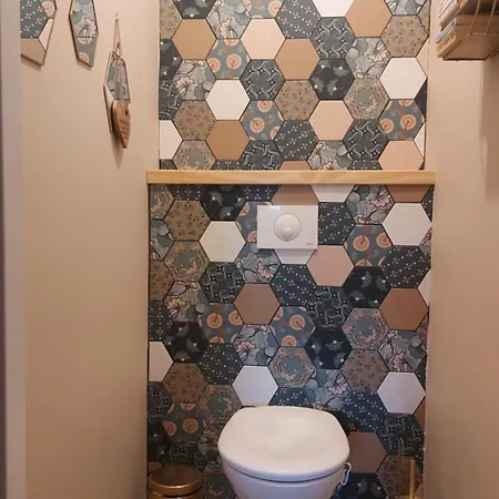 Sevina 700m Valras 别墅