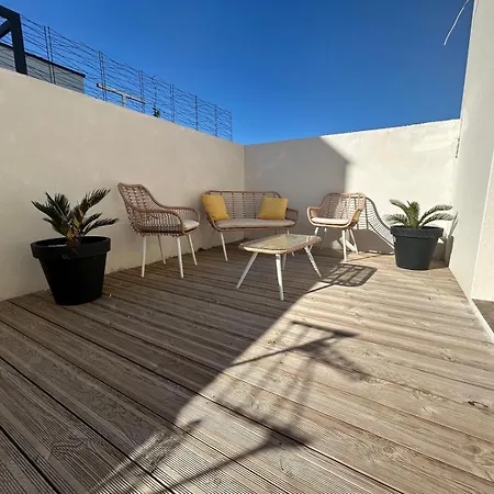 Sevina 700m Valras 别墅 *